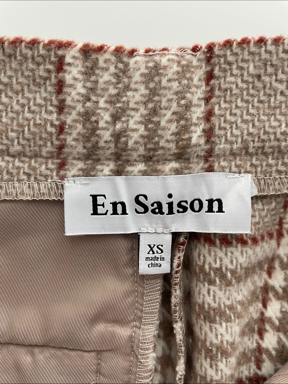 (Worn Once) En Saison Mini Skirt - Picture 4 of 4